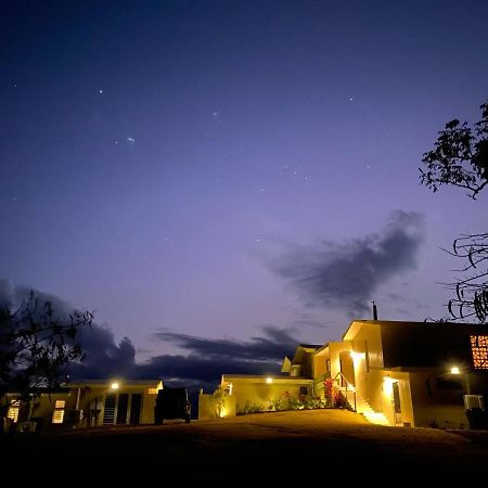 Отель Lejos Eco Retreat Вьекес Экстерьер фото