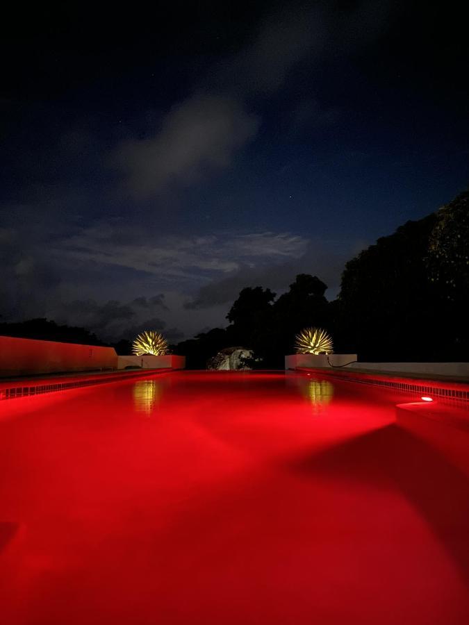 Отель Lejos Eco Retreat Вьекес Экстерьер фото
